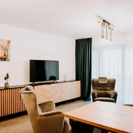 Zen Apartment *