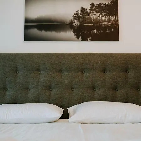Zen Apartment