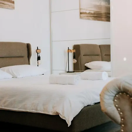 Zen קלוז'-נאפוקה