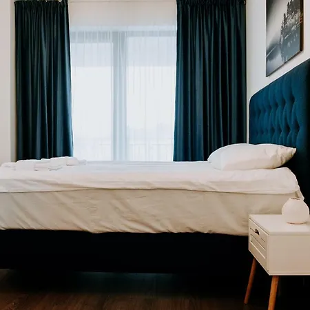 Zen Apartment *